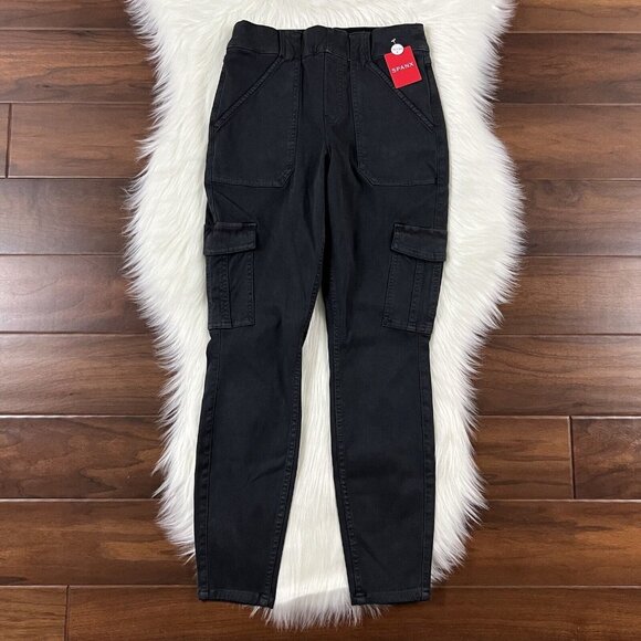 Spanx Size Petite Medium Washed Black Stretch Twill Ankle Cargo Pants - Picture 1 of 9